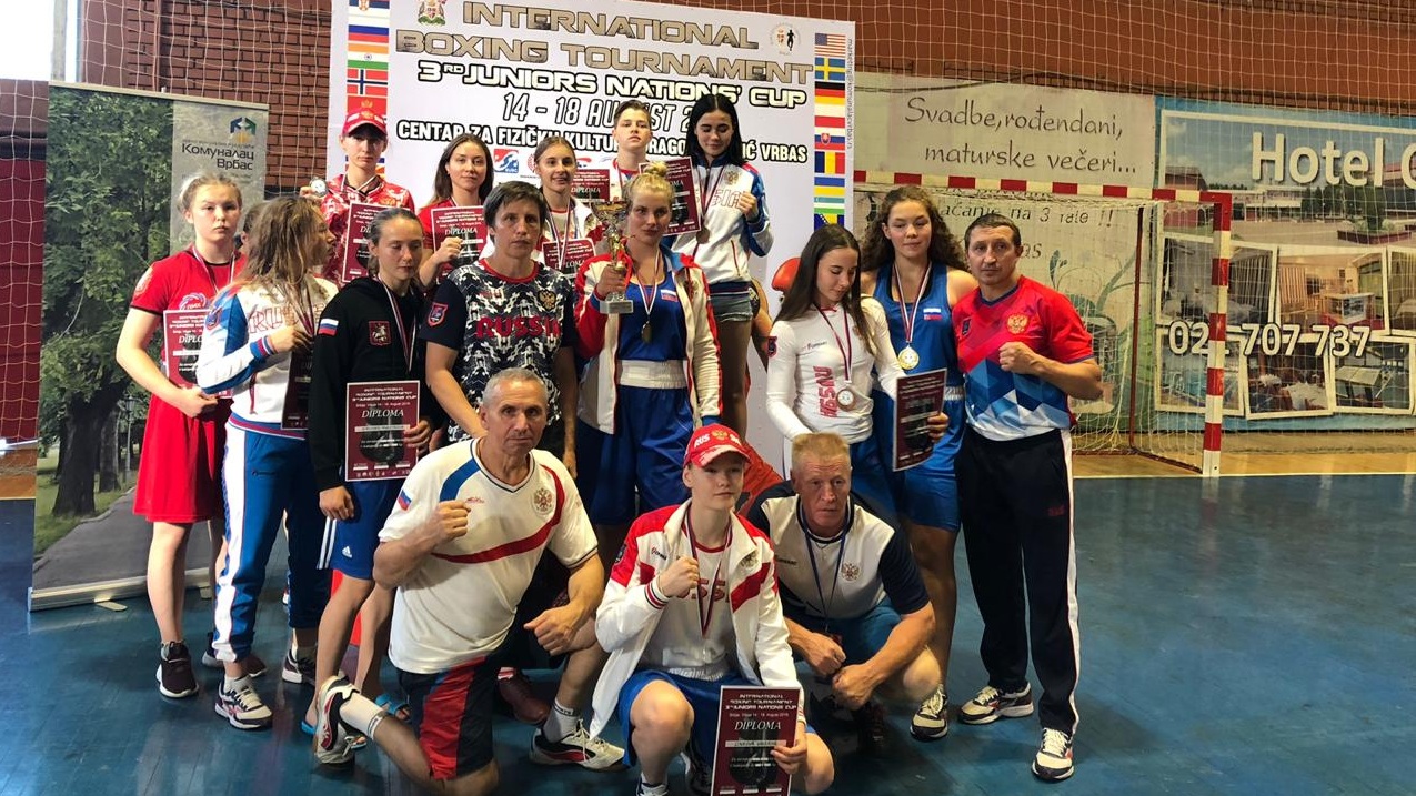 Поздравляем победителя Международных соревнований по боксу среди девушек (15-16 лет)